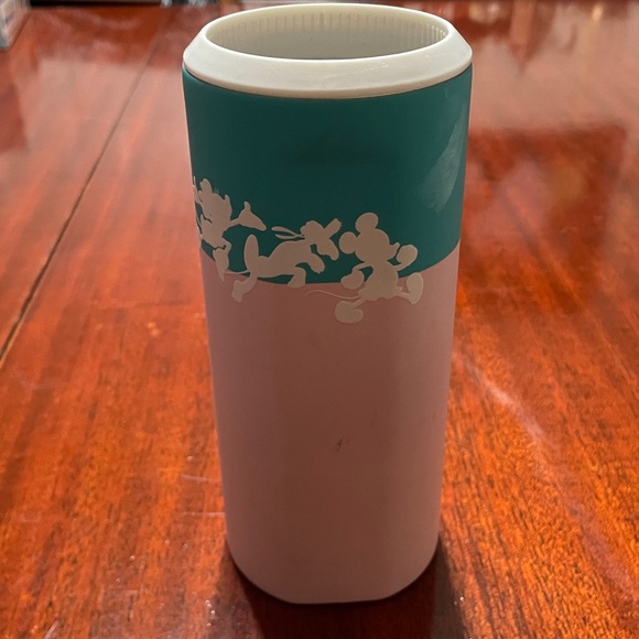 Disney Corkcicle insulated Canteen-slim cans - Picture 3 of 7